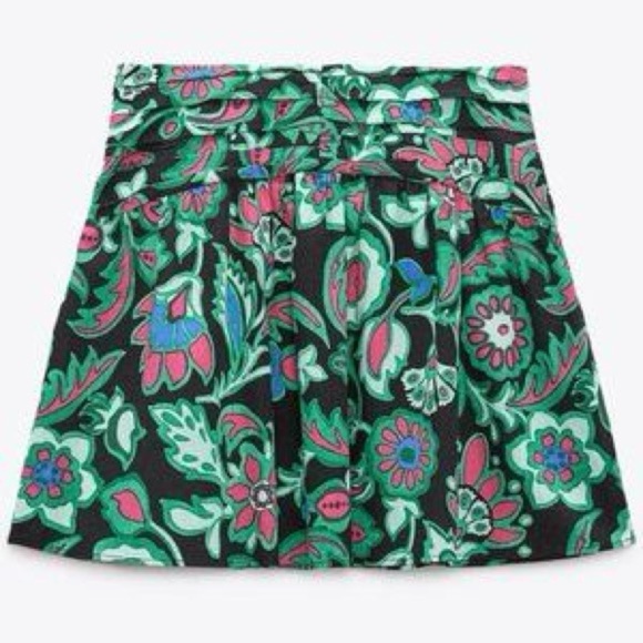 🦋 Bloggers Favorite 🦋 NWT Zara Floral Print Linen Blend Mini Skirt - Picture 9 of 12